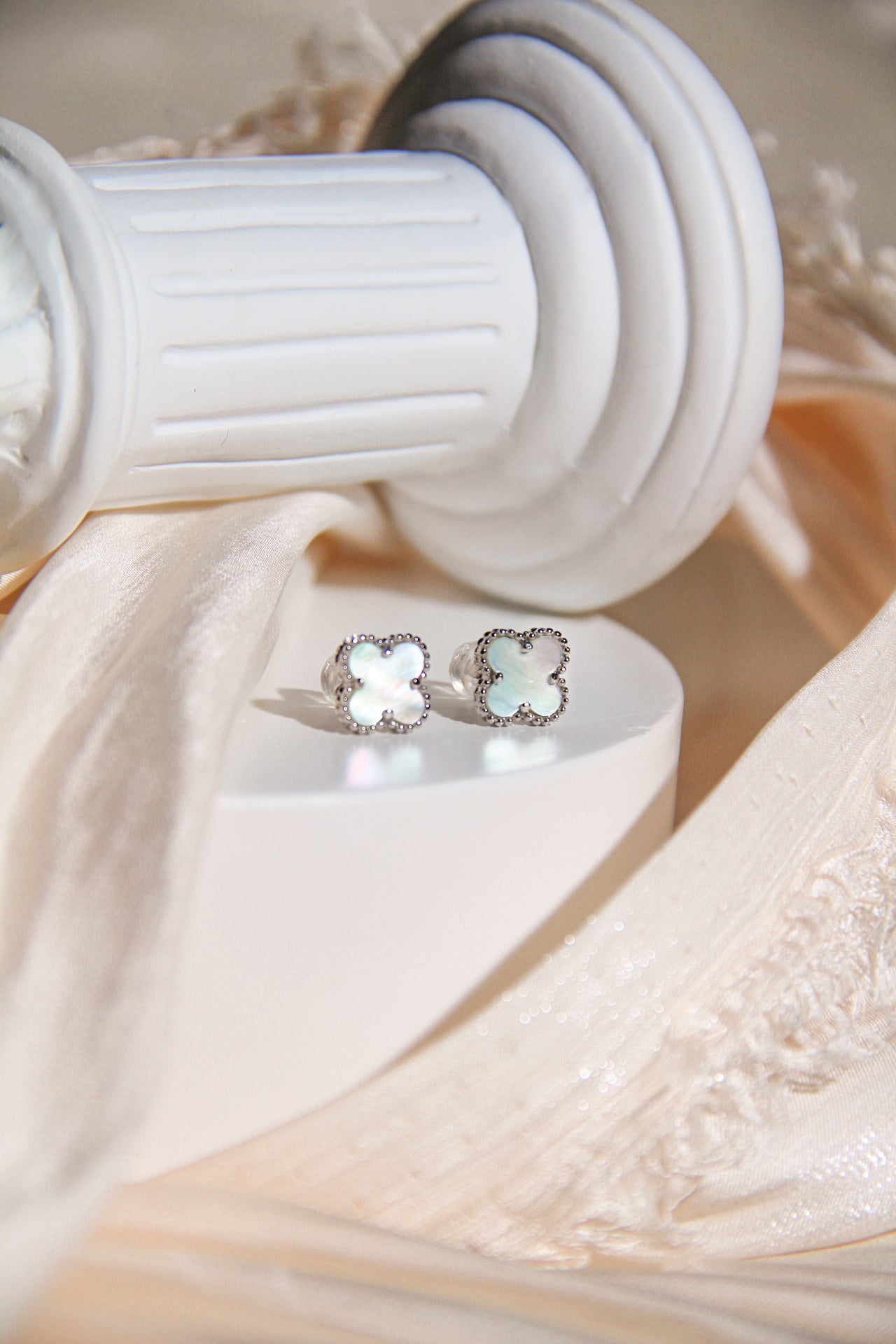 Trixie Clover Earring Stud
