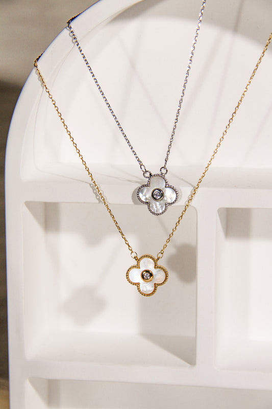 Sora Clover MOP Necklace