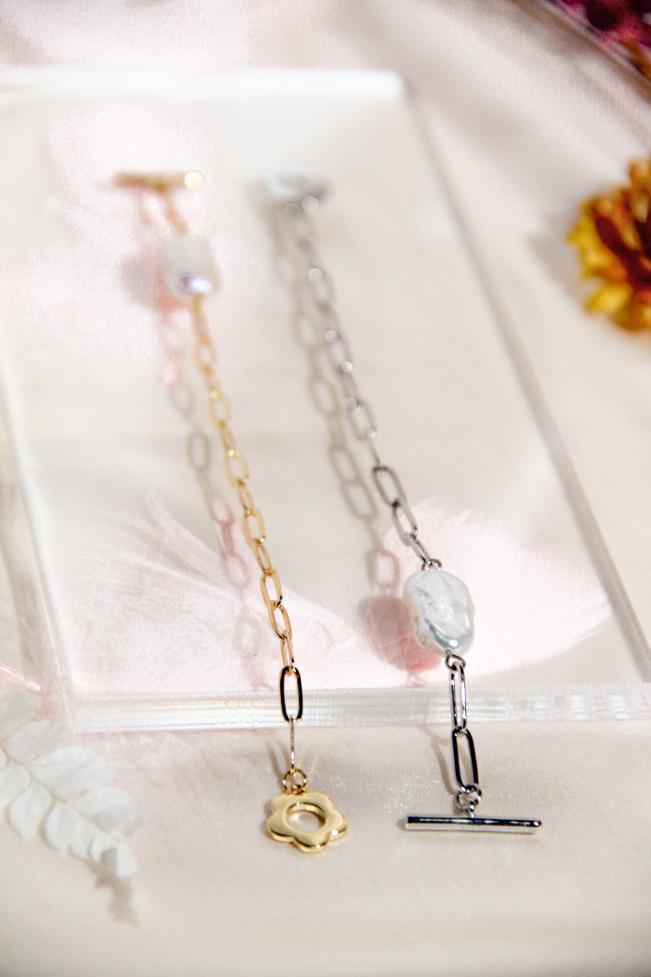 Hana Pearl Chain