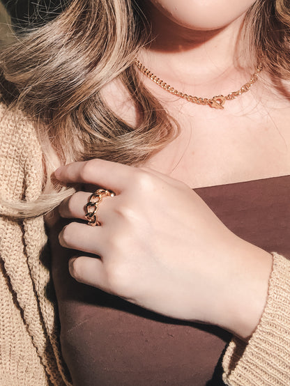 Hallie Chain Ring